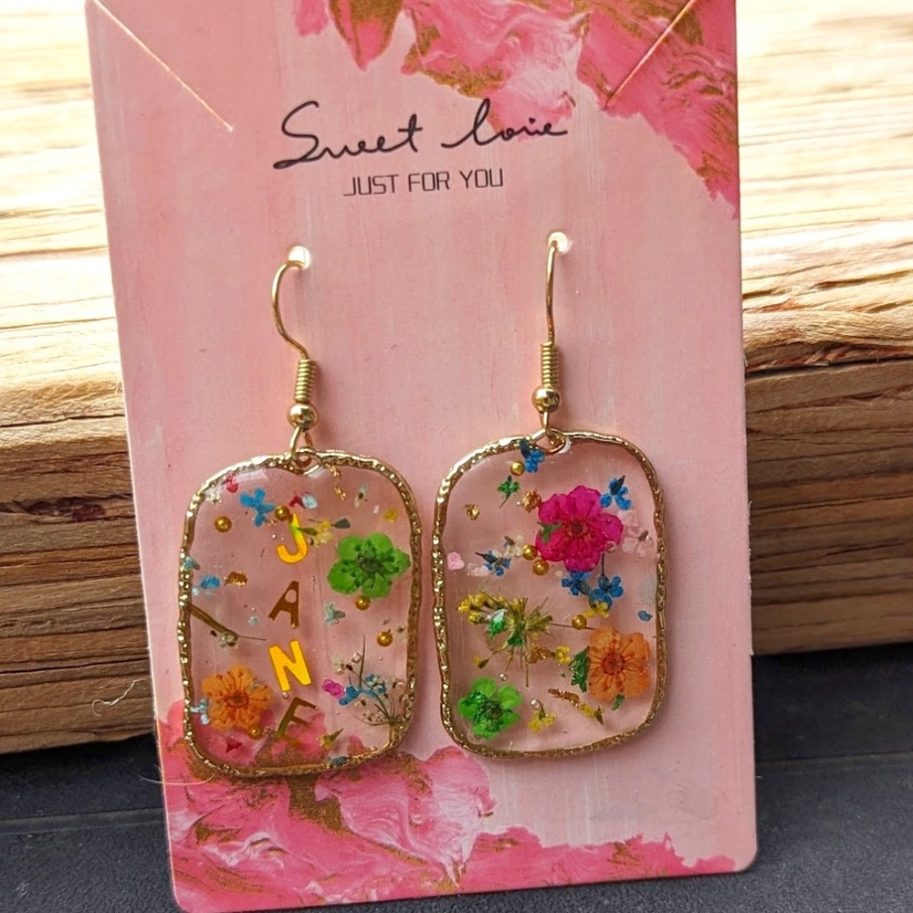 Personalized earrings name or word